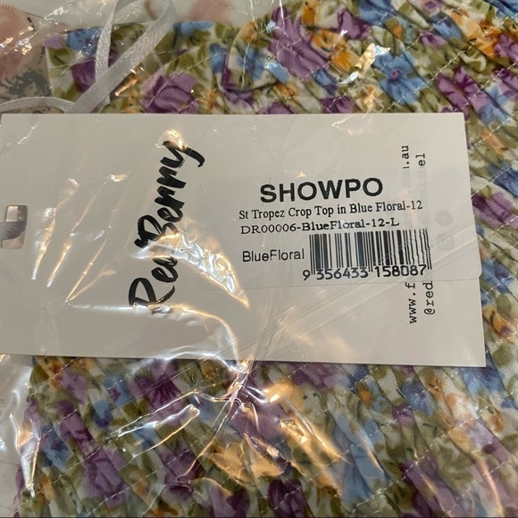 Showpo RedBerry St Tropez Crop Top in Blue Floral - Picture 9 of 10